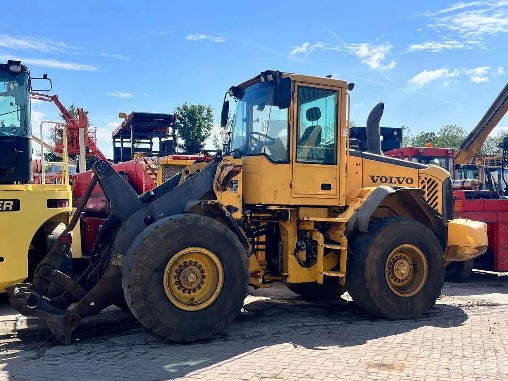Volvo L90E Gumikerekes homlokrakodók