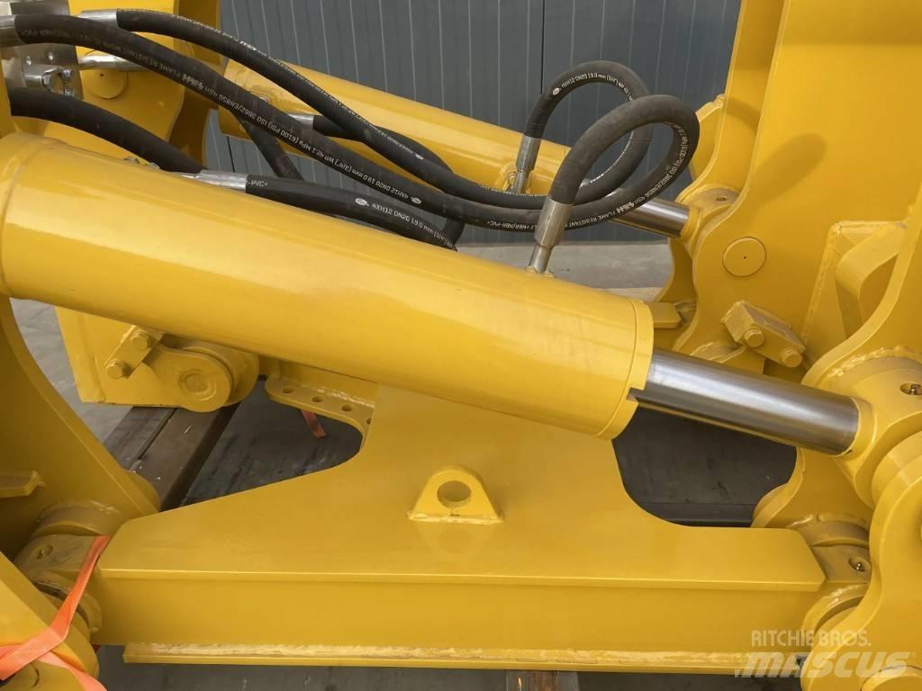Komatsu D85 Réthasogatók