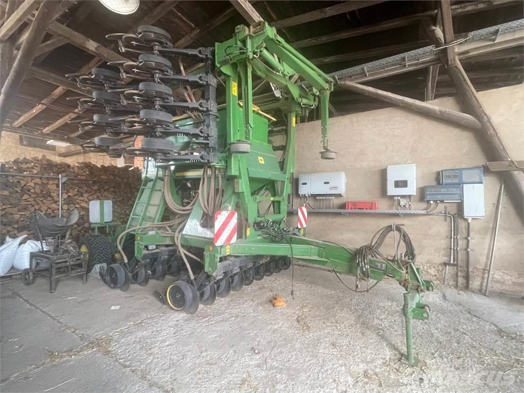 John Deere 750 A Sorvetőgép
