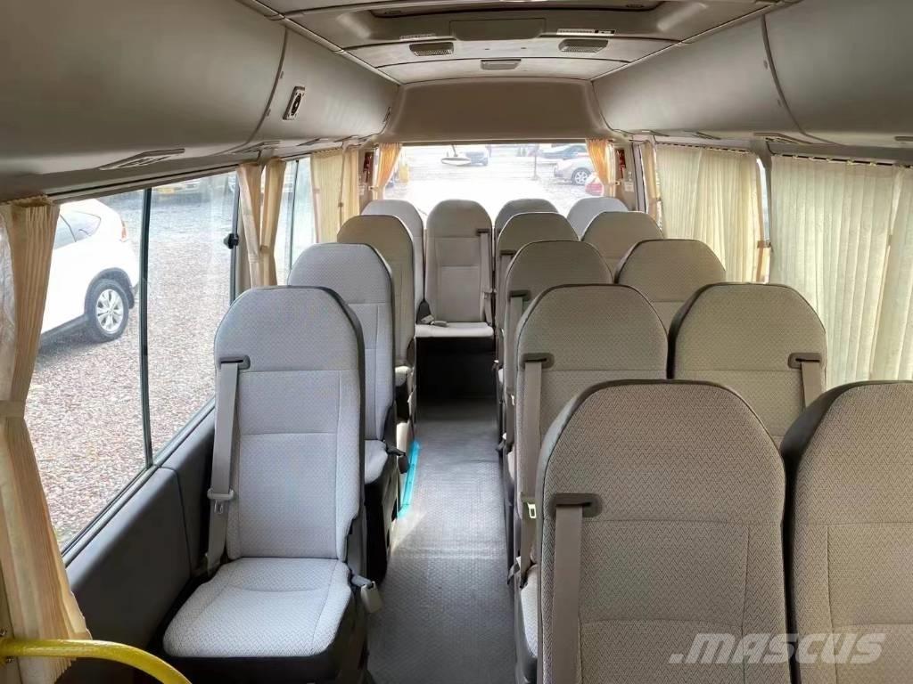 Toyota Coaster Bus Mini buszok