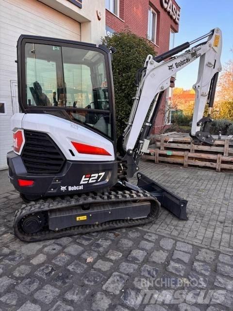 Bobcat E 27 Mini kotrók < 7t