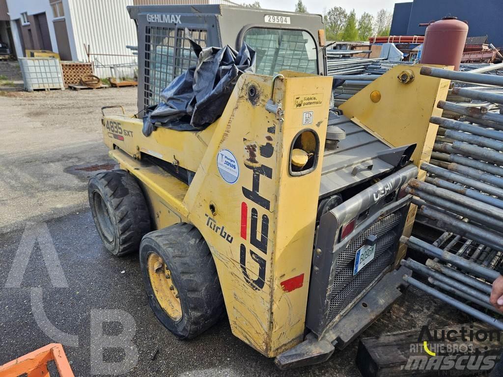 Gehl 4835 SXT Kompaktrakodók