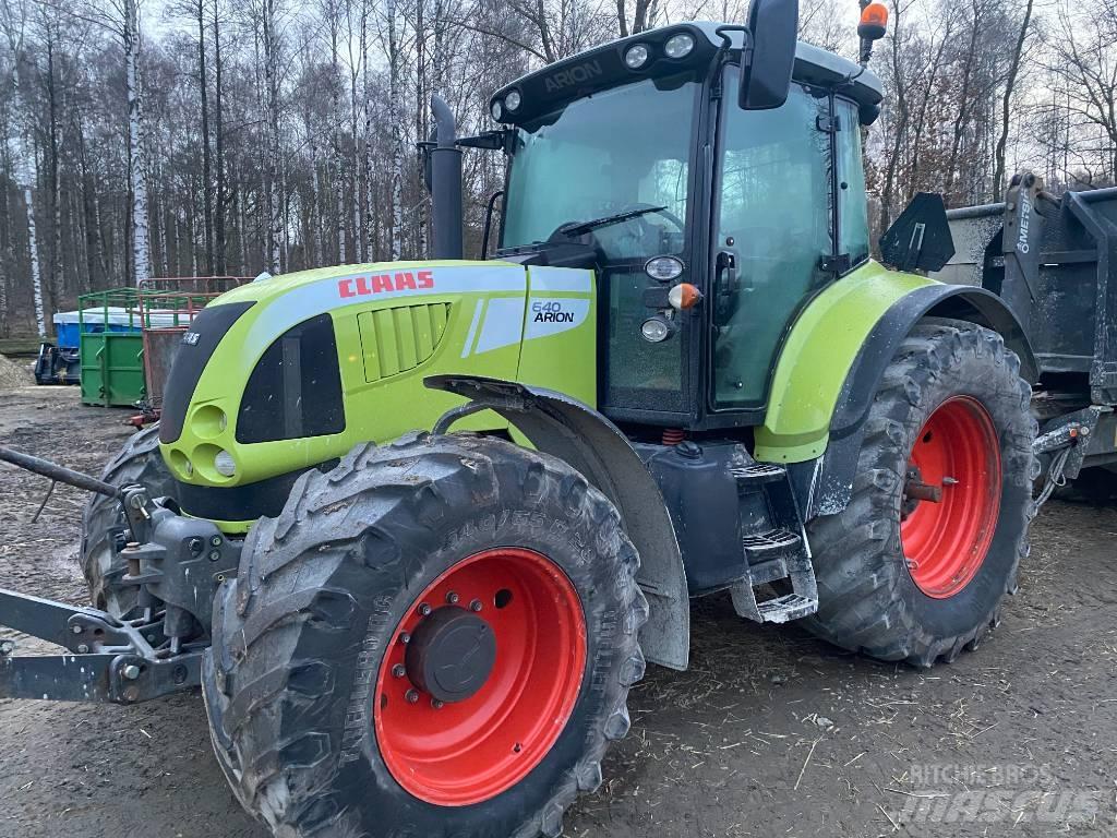 CLAAS Arion 640 Traktorok