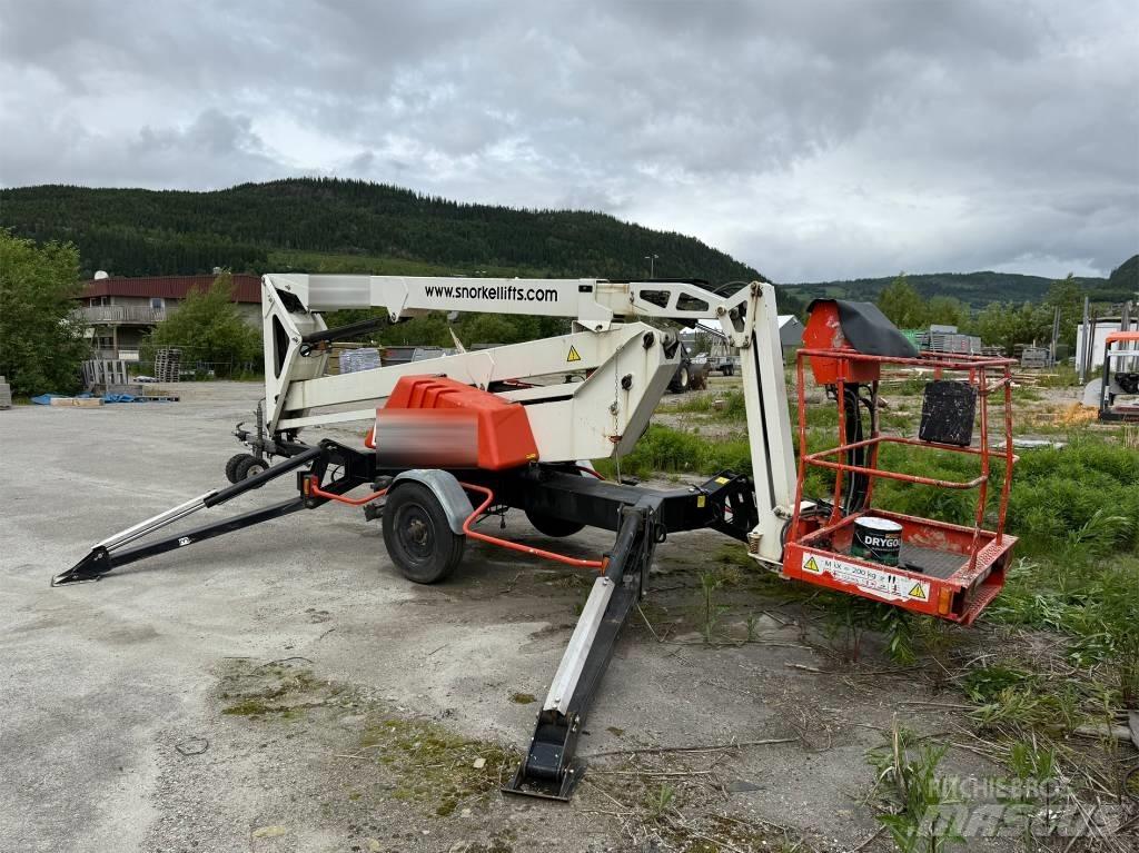 Snorkel TL 49 J Pótkocsira szerelt emelők és állványok