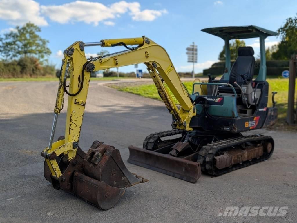Yanmar B 25 V Mini kotrók < 7t