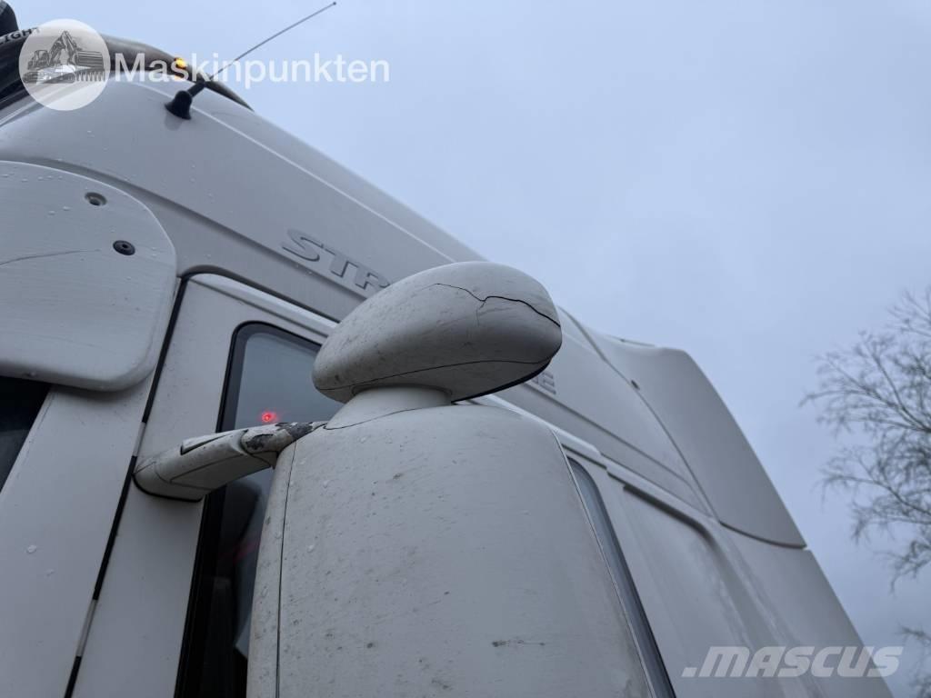 Scania R 520 Nyergesvontatók