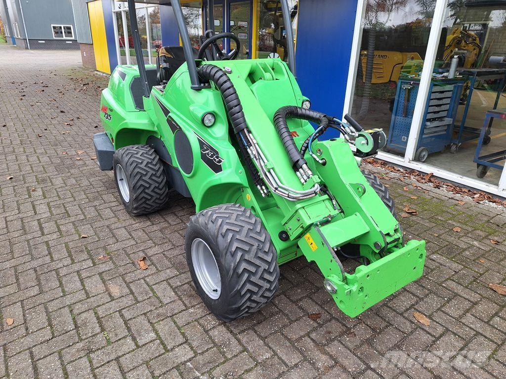 Avant 735 TDL Speciális kotrók