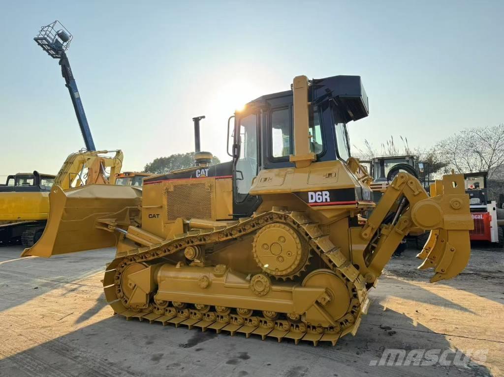 CAT D 6 R lánctalpas dózerek