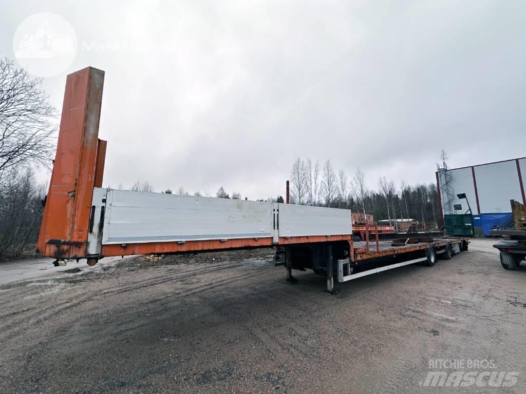 Briab Jumbotrailer Mélybölcsős félpótkocsik