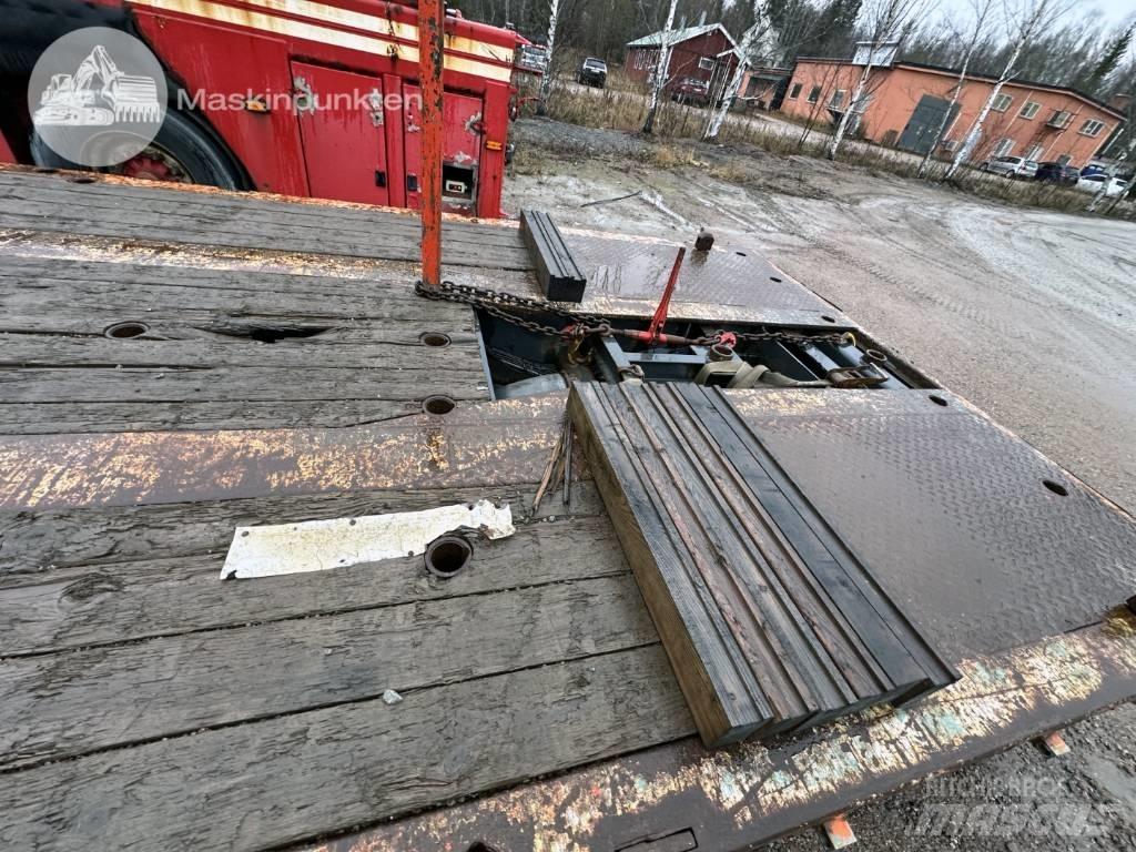 Briab Jumbotrailer Mélybölcsős félpótkocsik