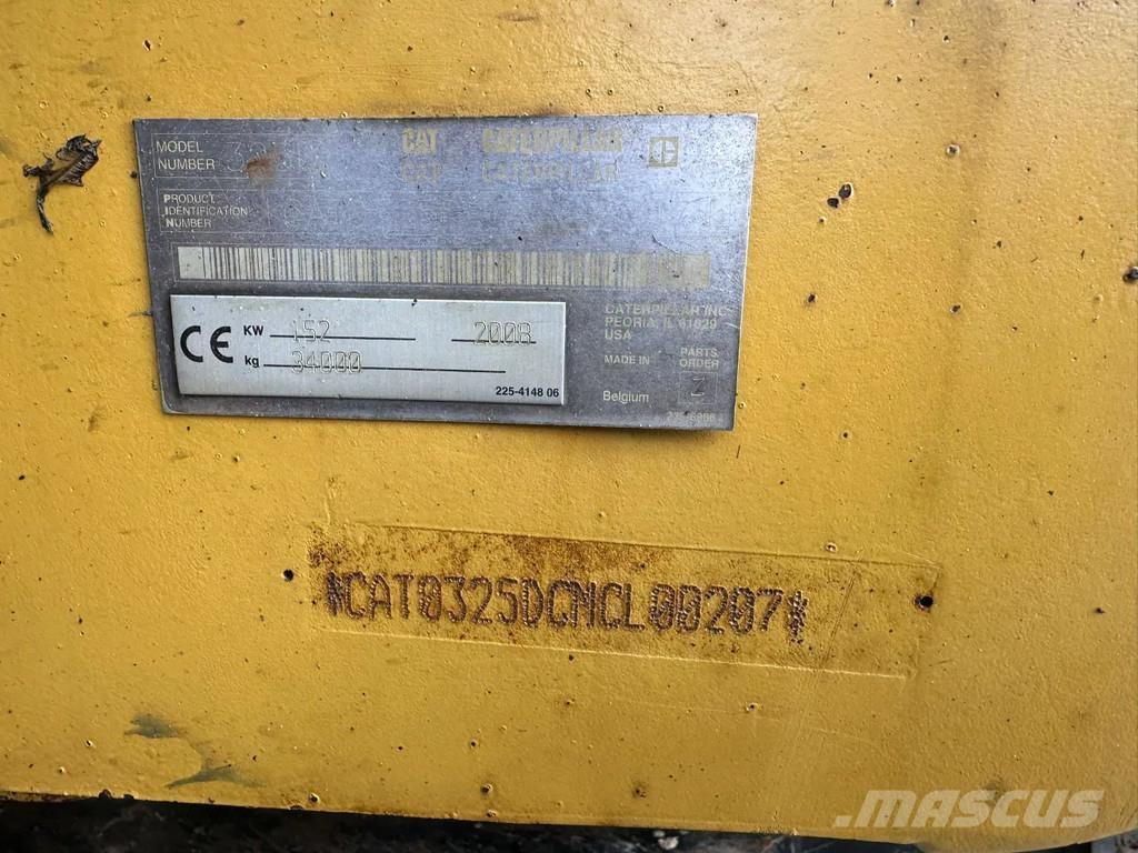 CAT 325 DL Lánctalpas kotrók