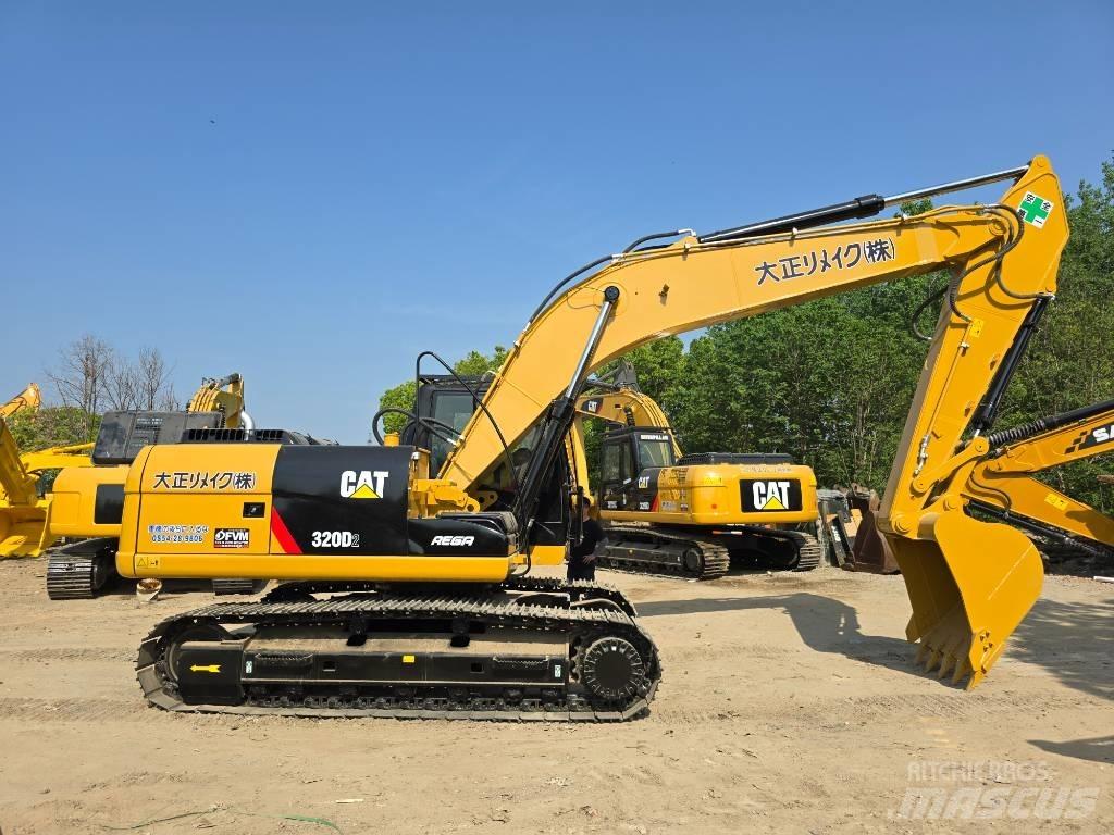 CAT 320D2 Lánctalpas kotrók