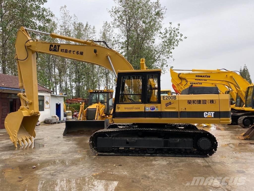CAT E200B Lánctalpas kotrók