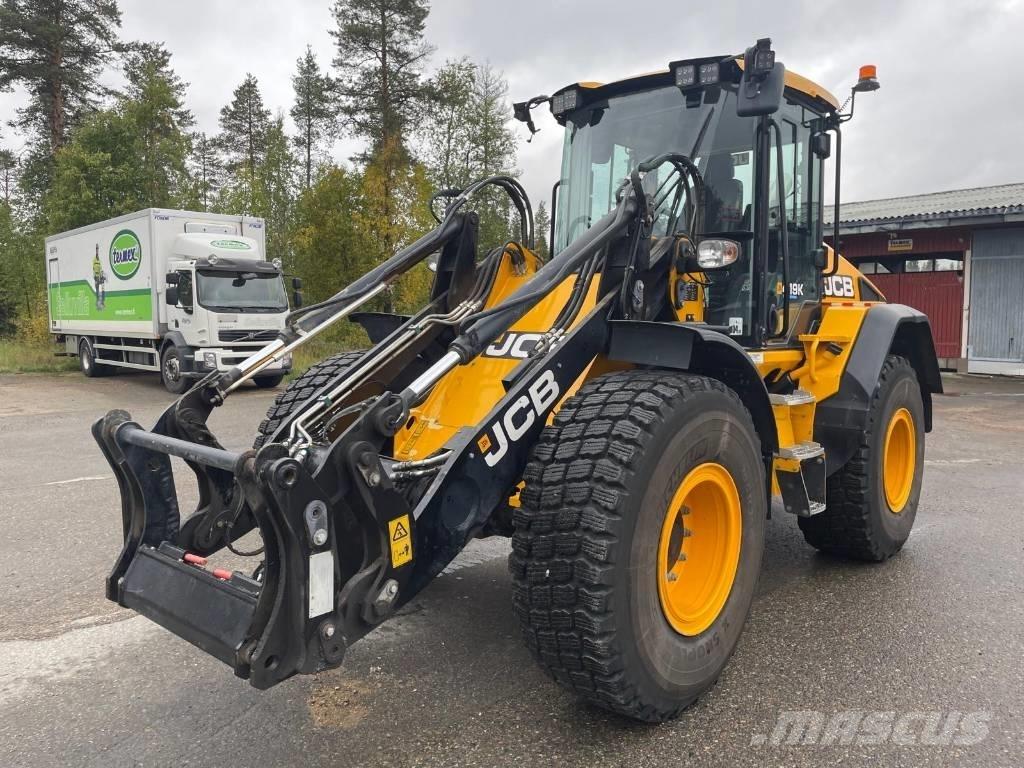 JCB 419 K Gumikerekes homlokrakodók