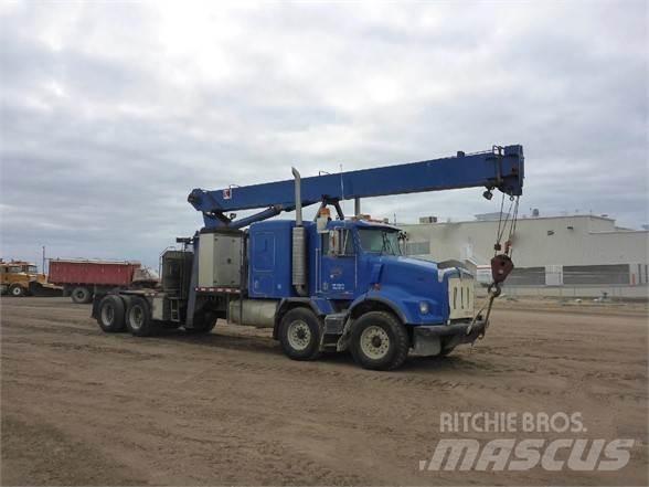 Kenworth T800B Darus teherautók