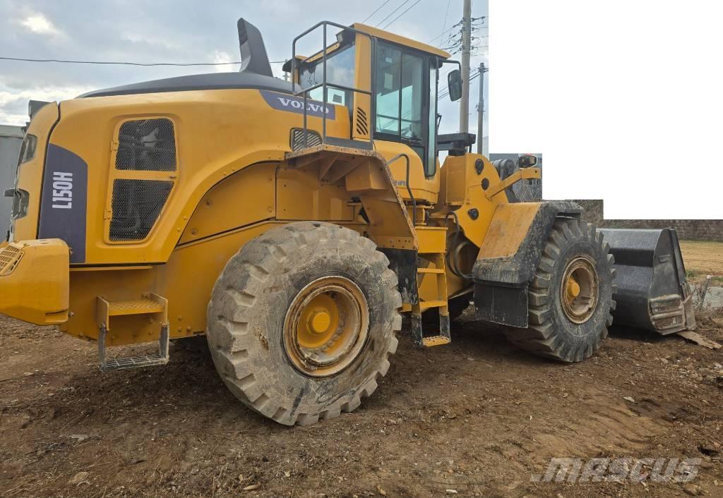 Volvo L 150 H Gumikerekes homlokrakodók