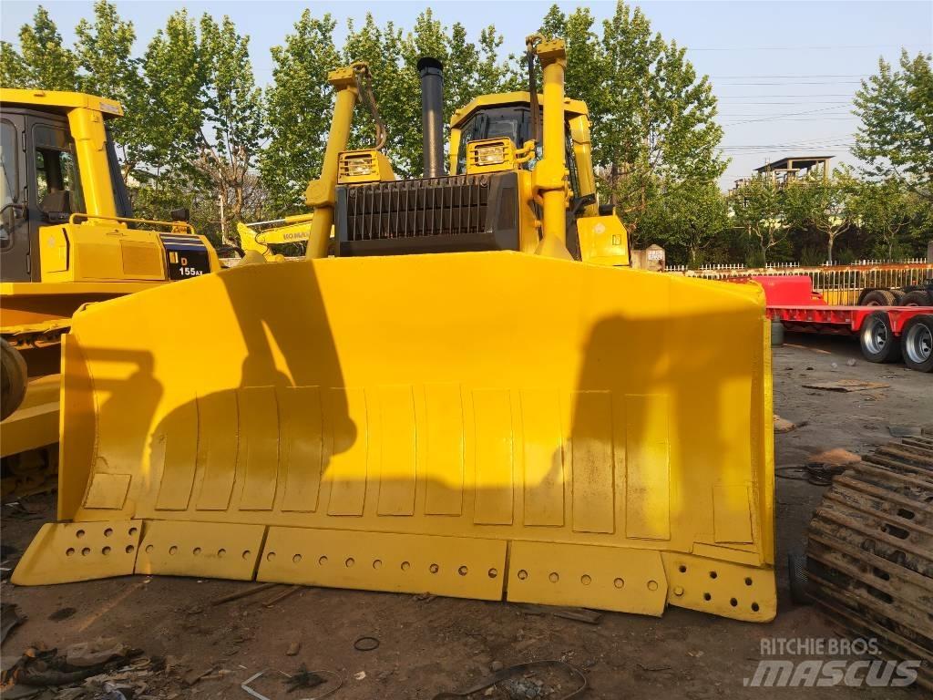 Komatsu D 155 AX-5 lánctalpas dózerek