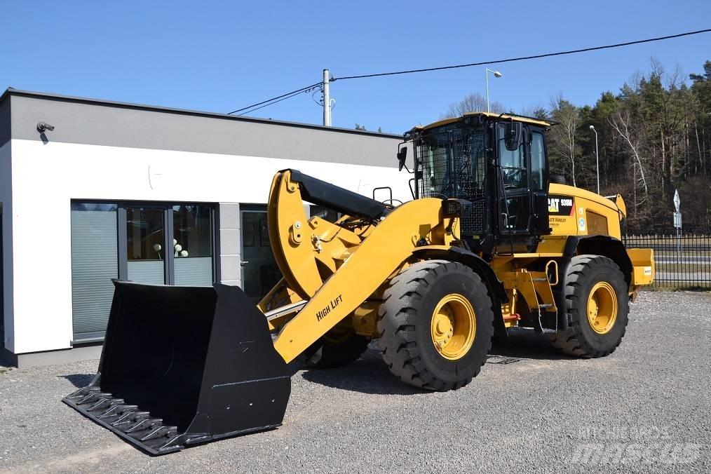 CAT 938 M Gumikerekes homlokrakodók