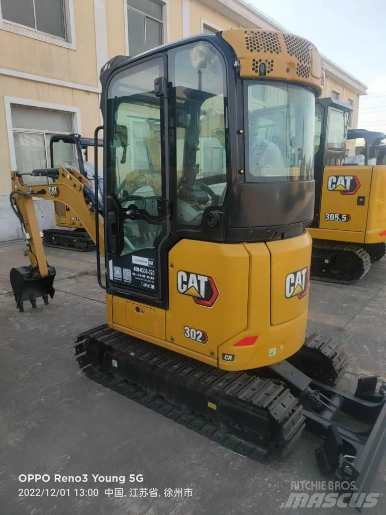 CAT 302 CR Gumikerekes kotrók