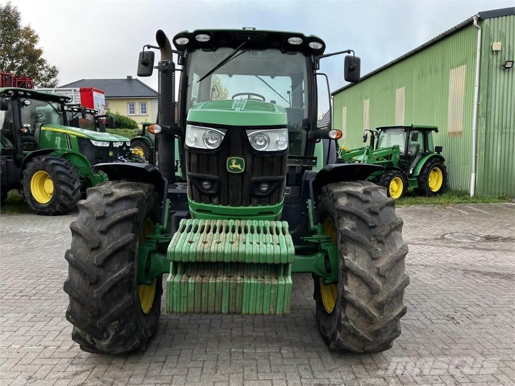 John Deere 6150R Traktorok
