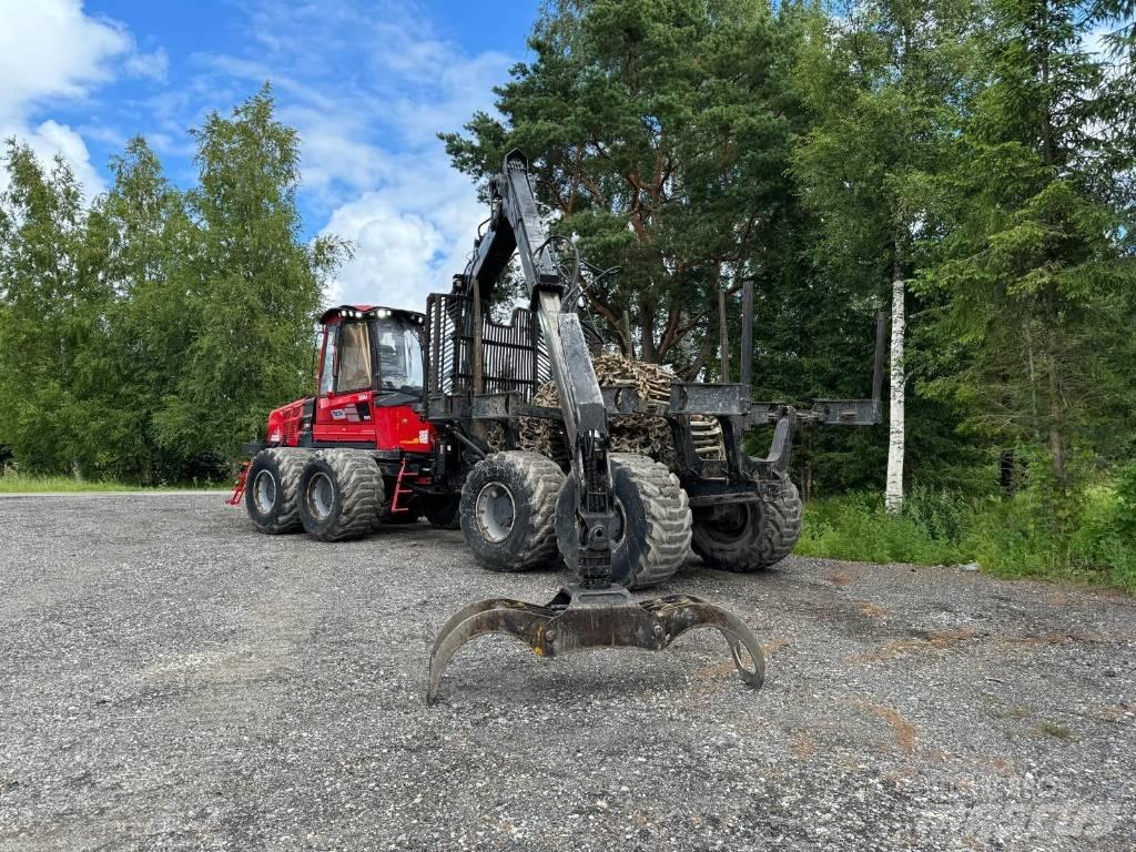 Komatsu 895 Kihordók
