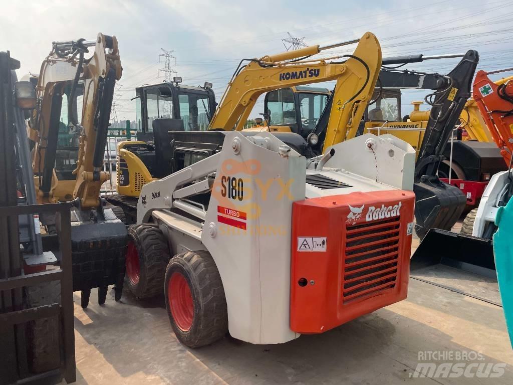 Bobcat S180 Kompaktrakodók