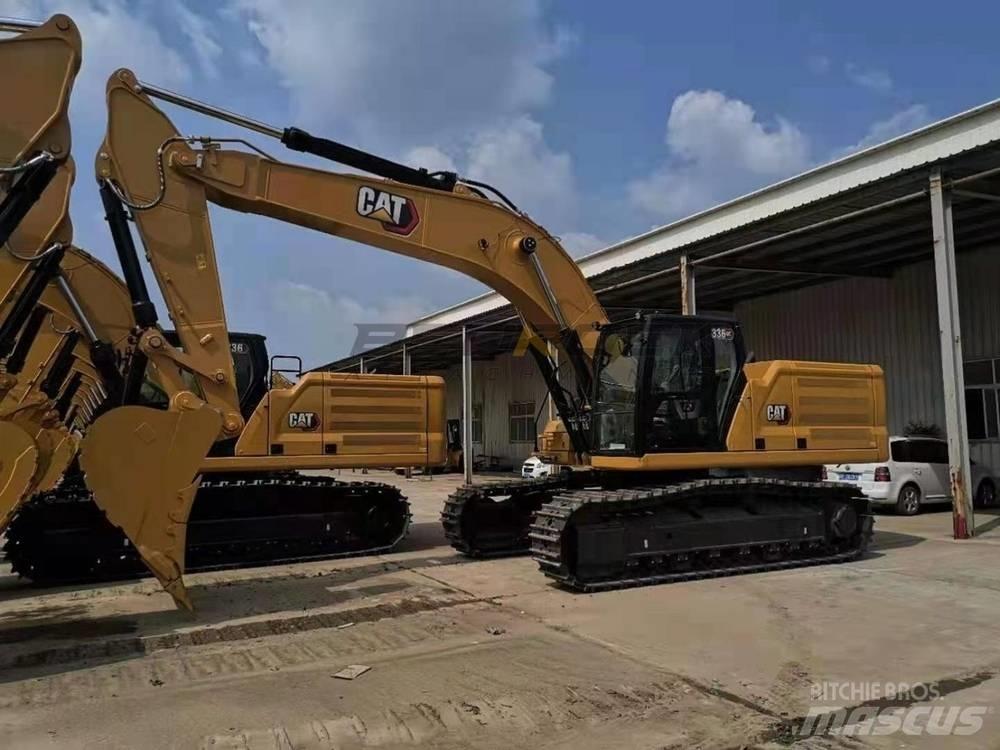 CAT 2022 CAT 336GC Gumikerekes kotrók