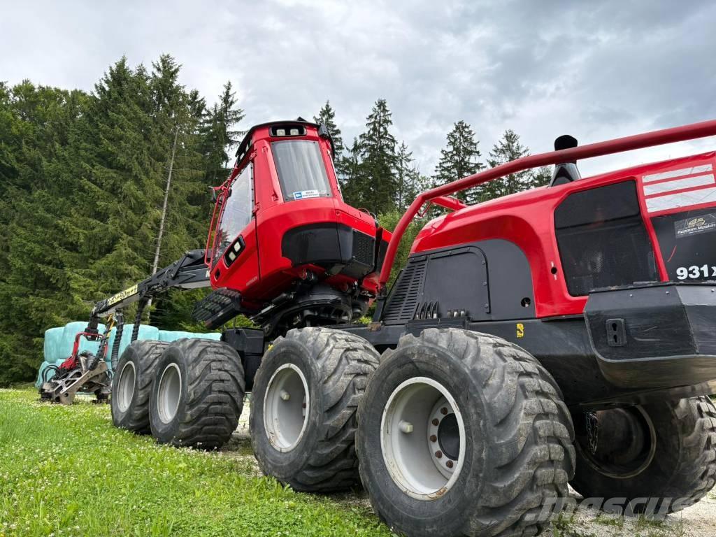 Komatsu 931xc Betakarítók