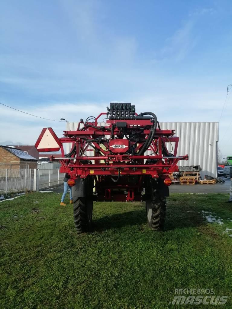 Hardi Navigator 3000 Vontatott trágyaszórók