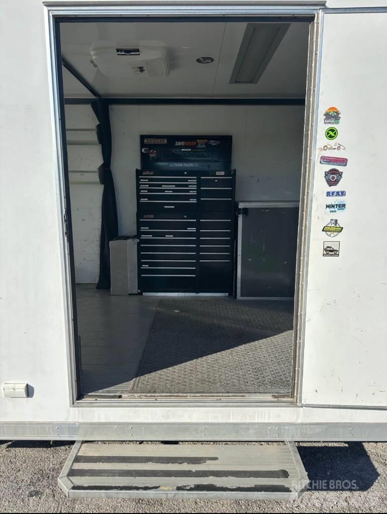  InTech Car Hauler Járműszállító félpótkocsik