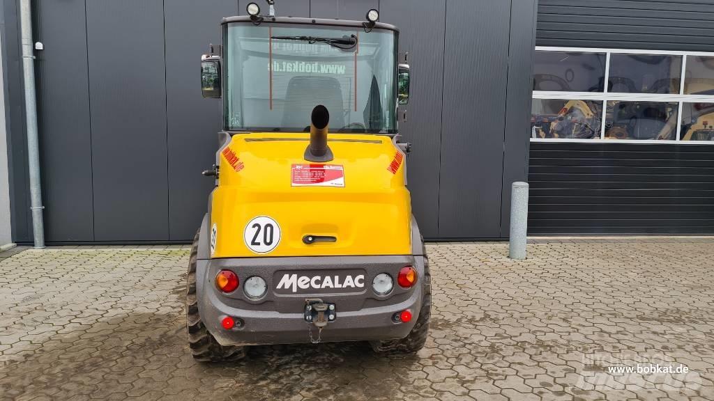 Mecalac AX 850 Gumikerekes homlokrakodók
