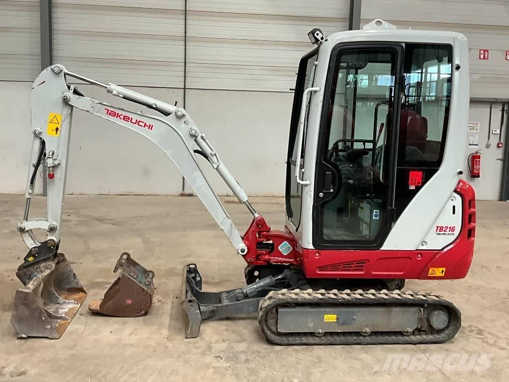Takeuchi TB 216 Mini kotrók < 7t