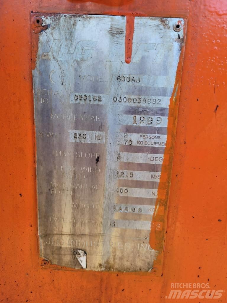 JLG 600 AJ Teleszkópos emelők