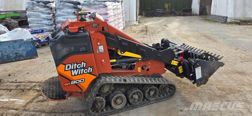 Ditch Witch SK 800 Mini homlokrakodók