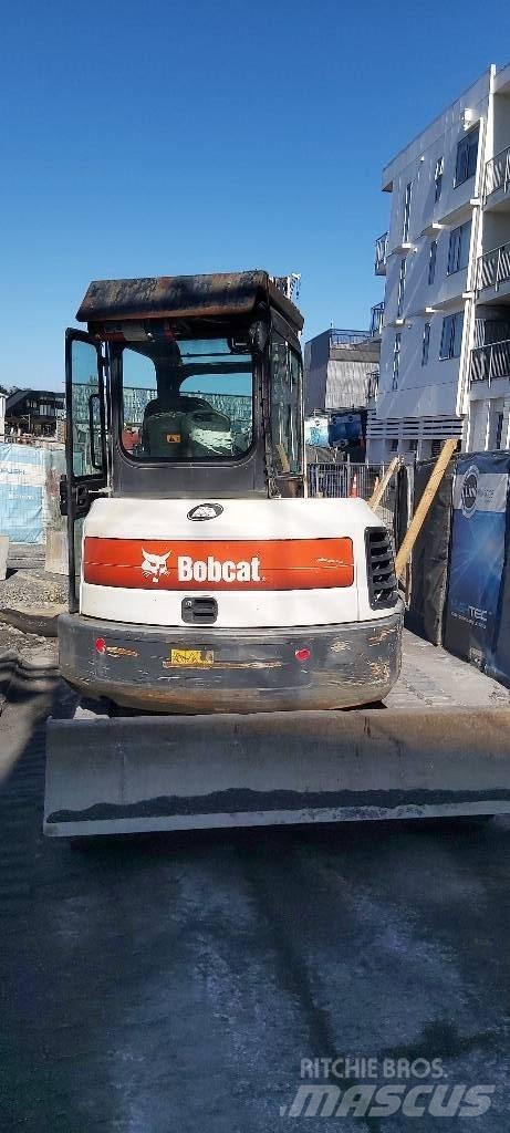Bobcat E 55 Mini kotrók < 7t