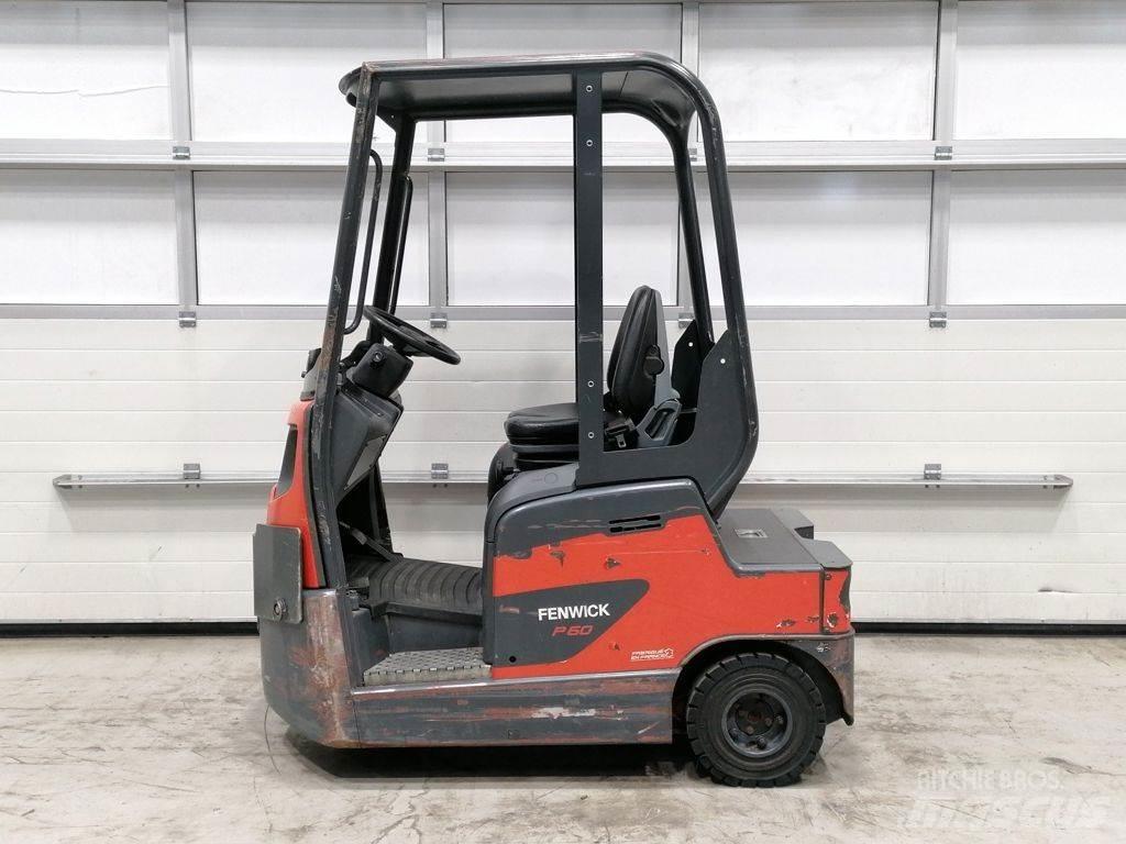 Linde P60 Nyergesvontatók