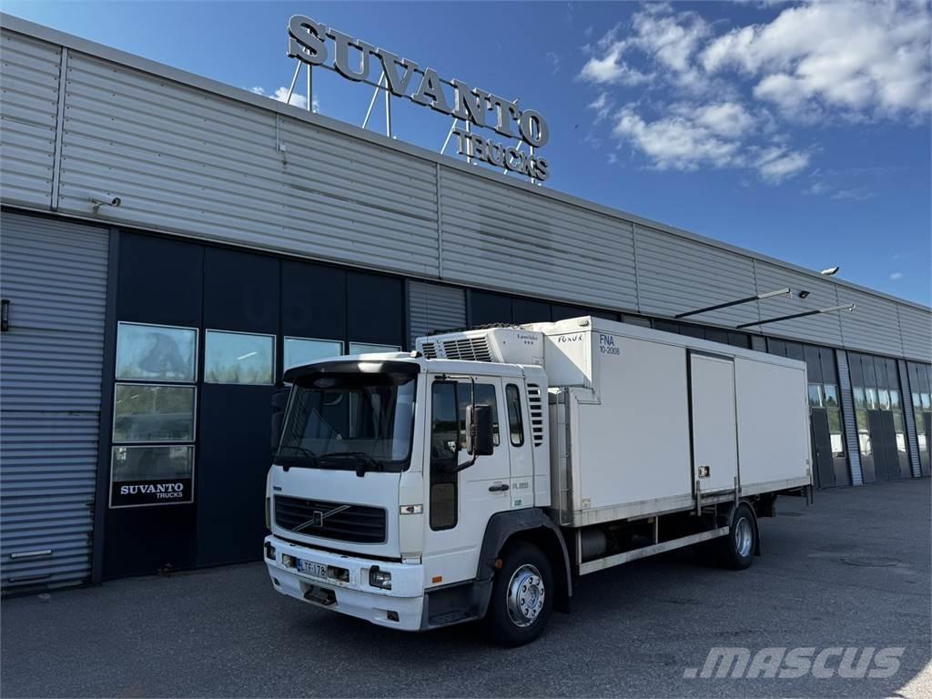 Volvo FL220 Dobozos teherautók