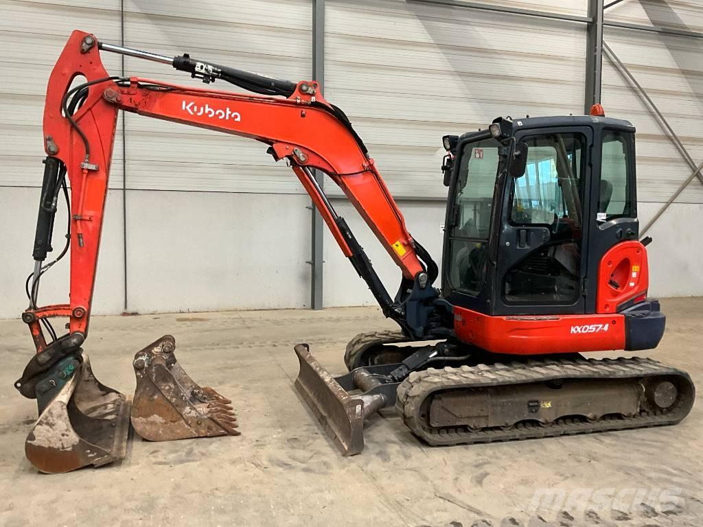 Kubota KX 057-4 Mini kotrók < 7t