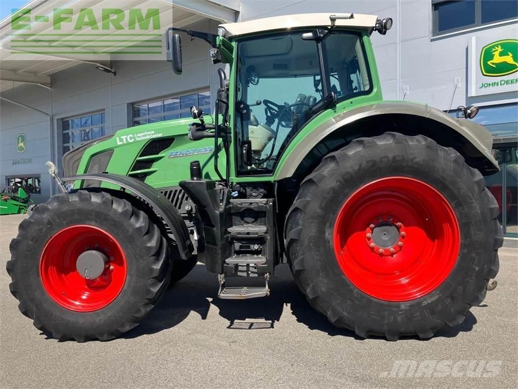 Fendt 822 Vario Traktorok