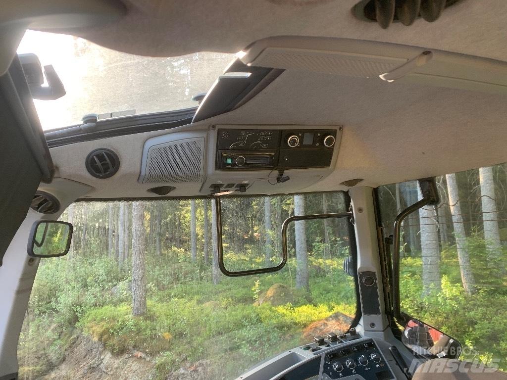 Valtra N 174 Traktorok