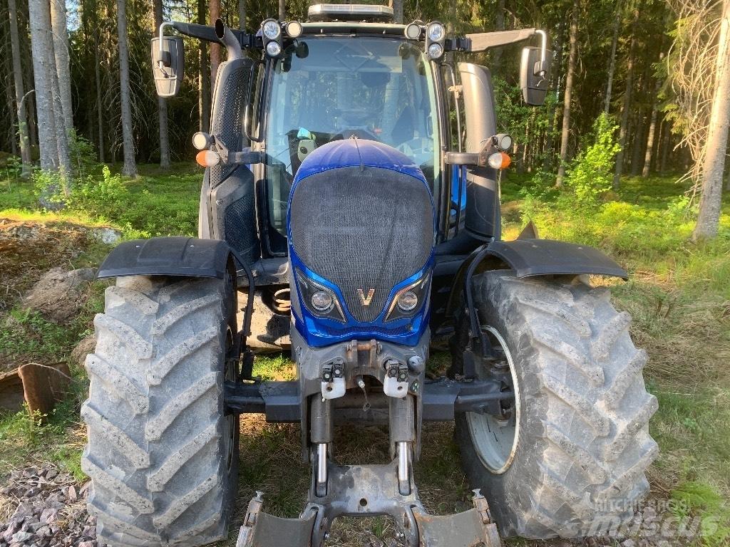Valtra N 174 Traktorok