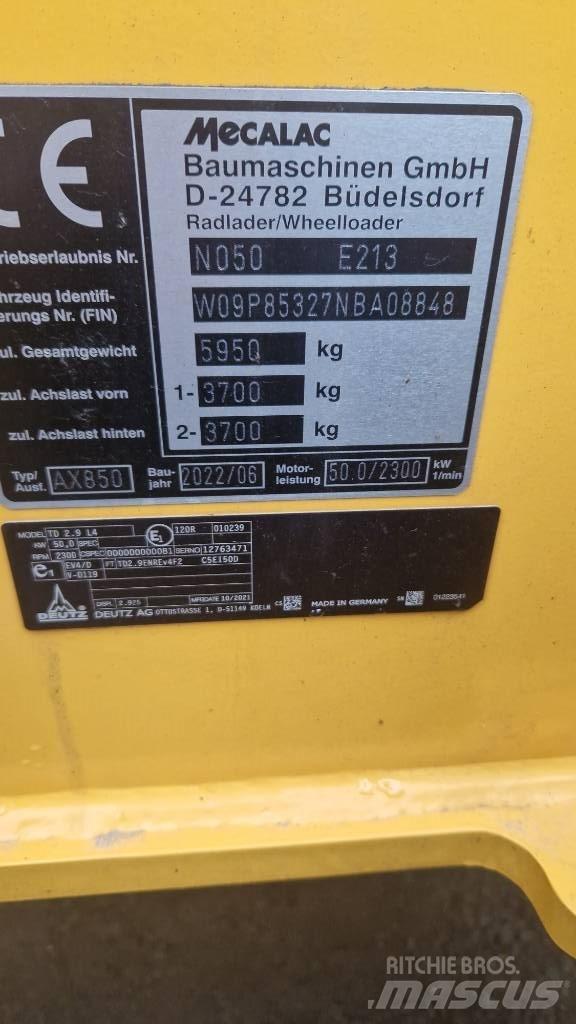 Mecalac AX 850 Gumikerekes homlokrakodók