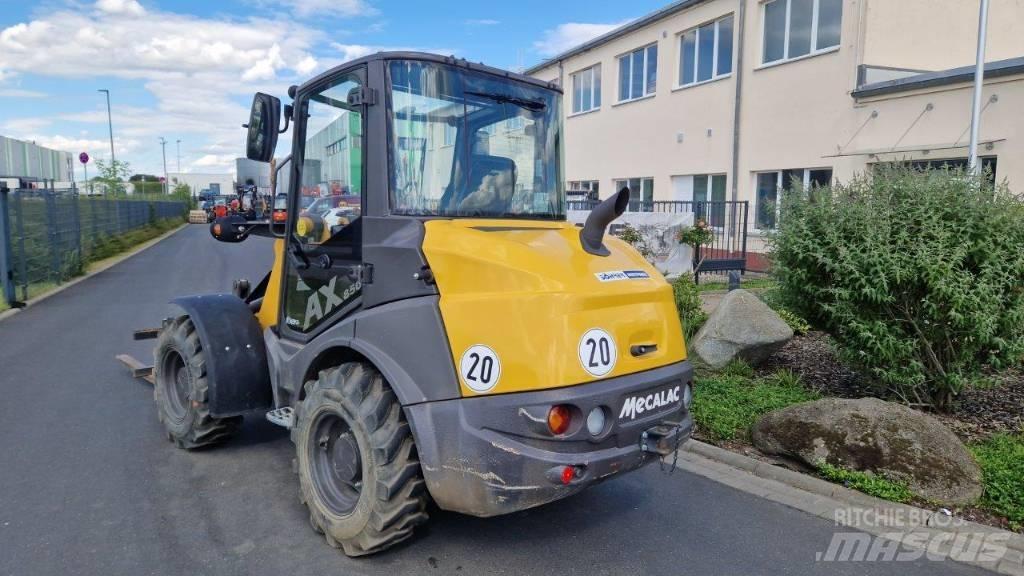 Mecalac AX 850 Gumikerekes homlokrakodók