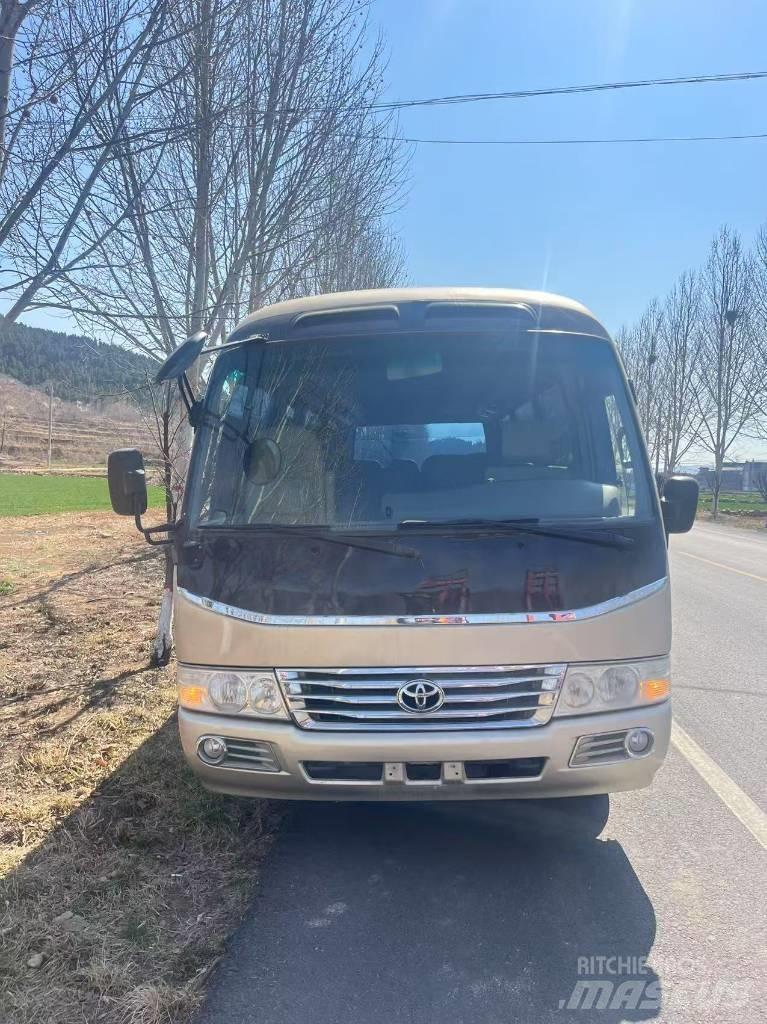 Toyota Coaster Távolsági buszok