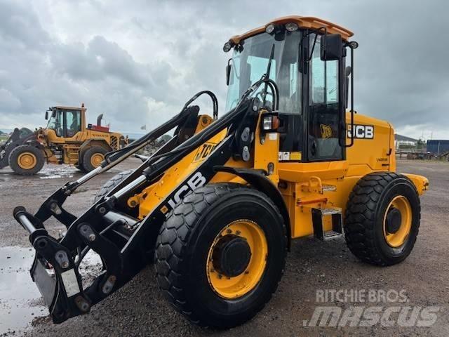JCB 416 HT Gumikerekes homlokrakodók
