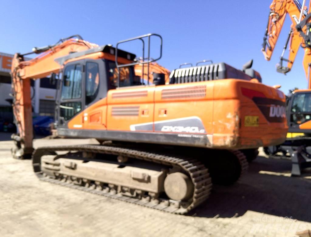 Develon DX340LC-5 Lánctalpas kotrók