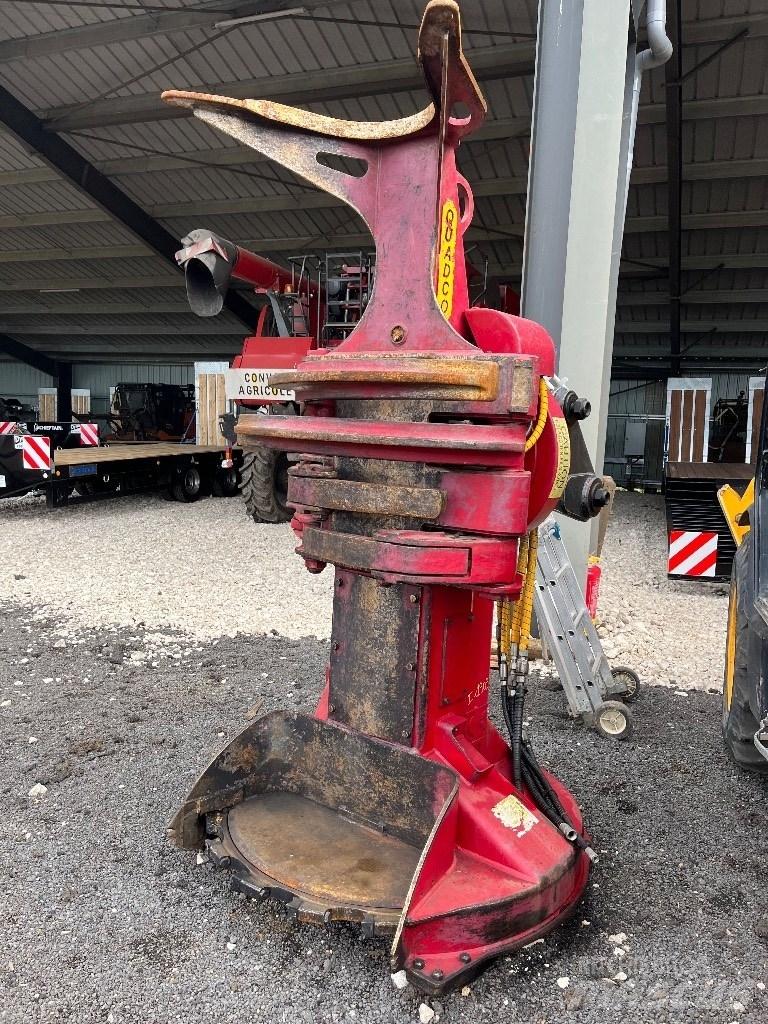  Quadco 20c Betakarítók