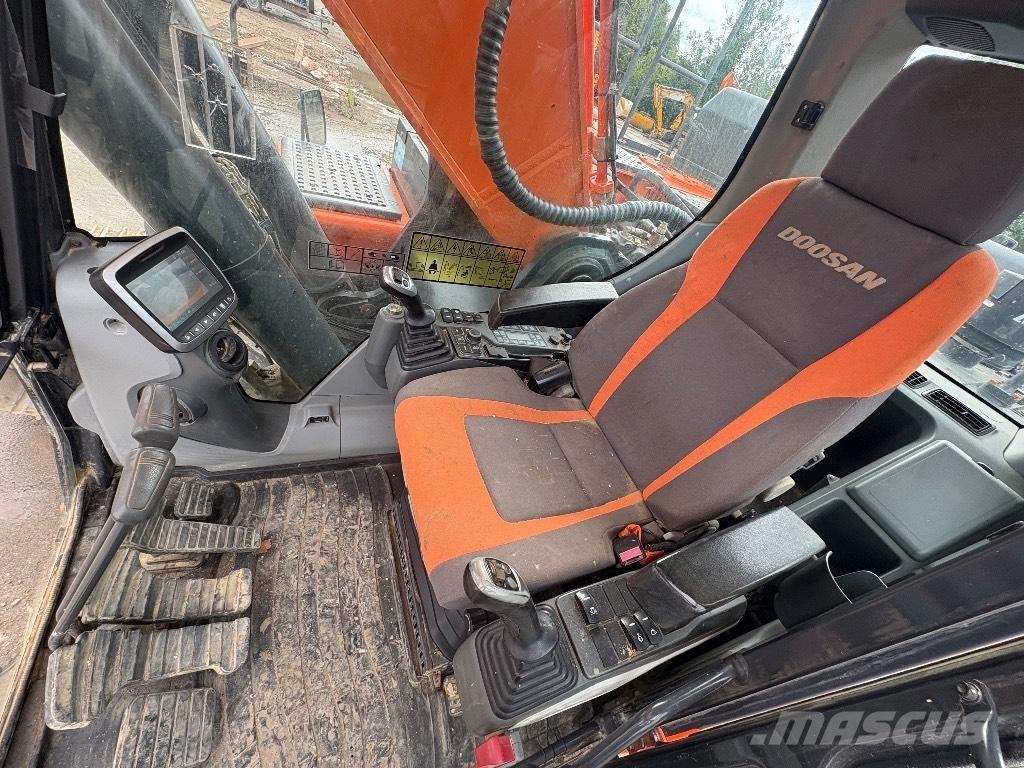 Doosan DX380LC-5 Lánctalpas kotrók