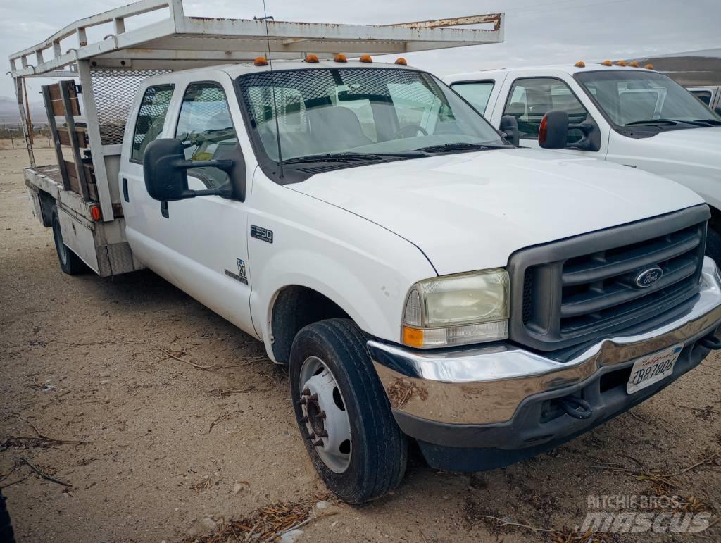 Ford F 550 XL SD Platós / Ponyvás teherautók
