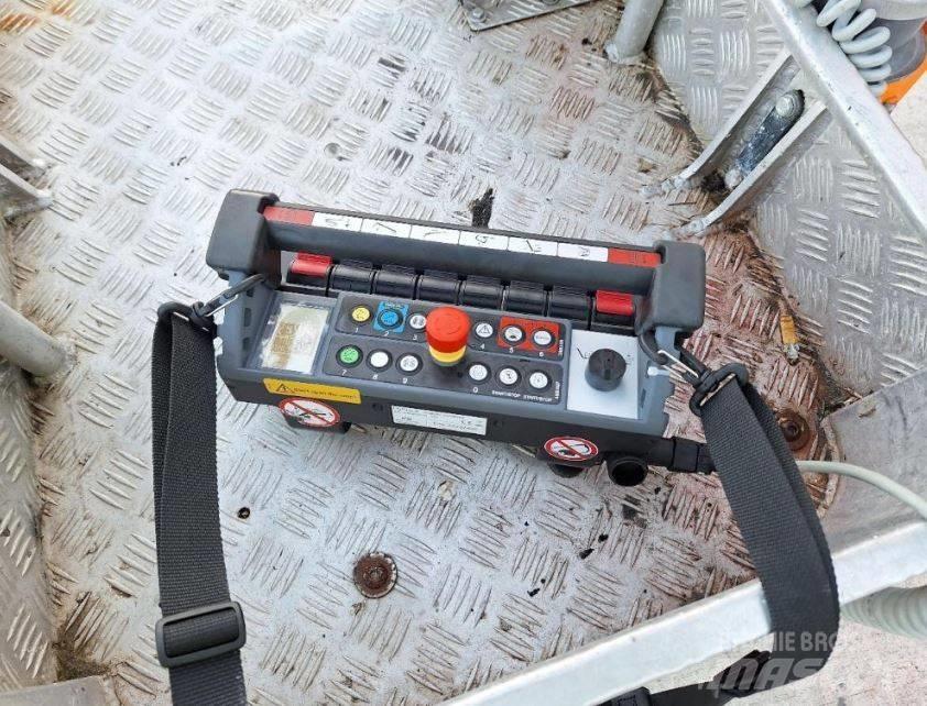 JLG X 26 J Plus Kompakt önjáró emelők